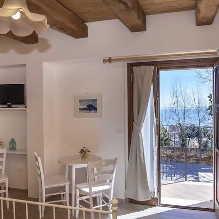 Villa Fiorita Grottammare Bagian luar foto