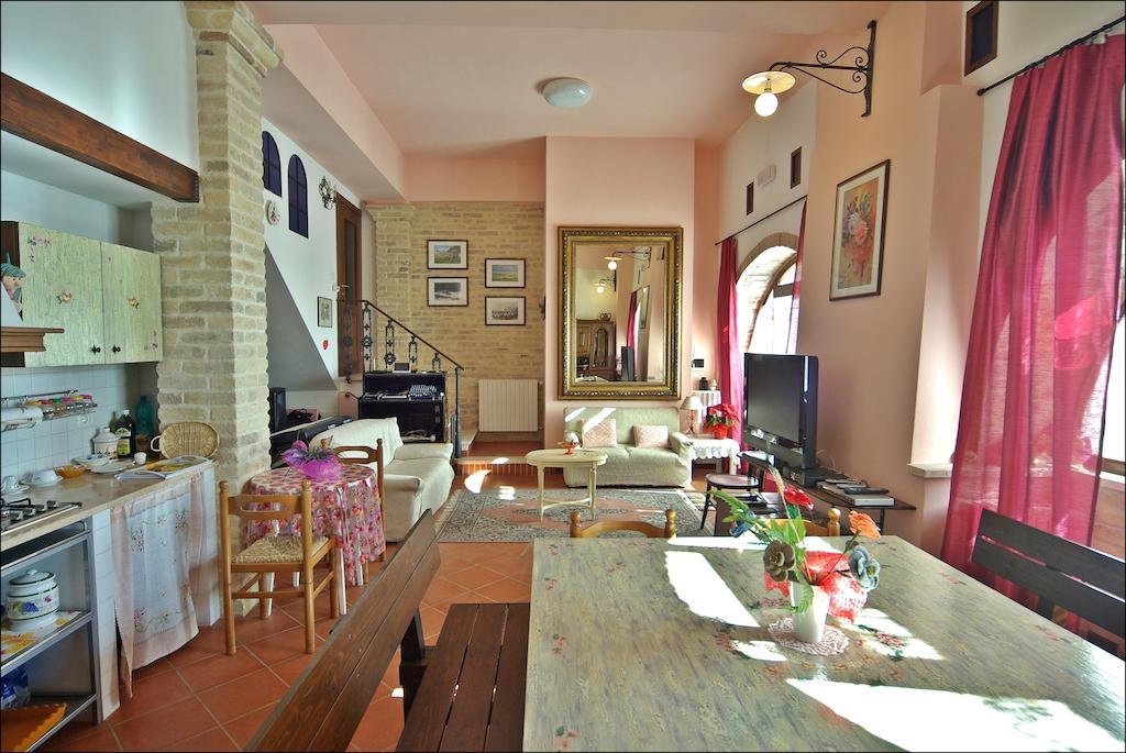 Villa Fiorita Grottammare Bagian luar foto