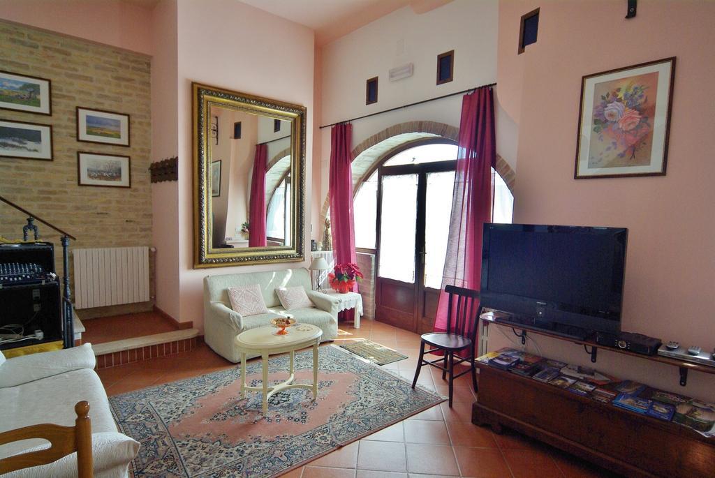 Villa Fiorita Grottammare Bagian luar foto