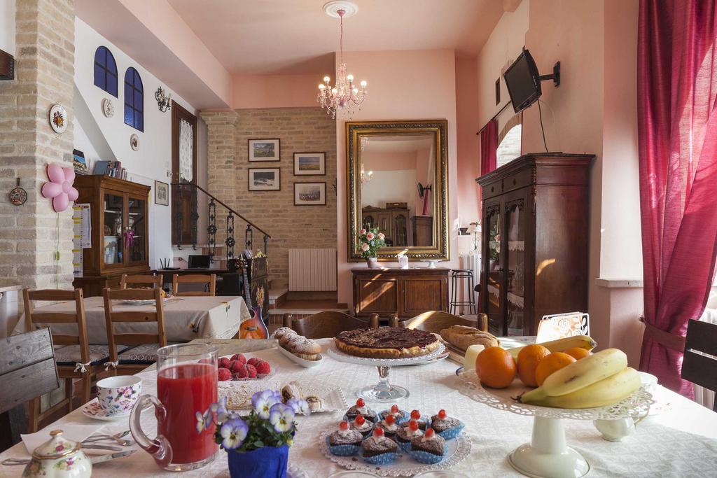 Villa Fiorita Grottammare Bagian luar foto