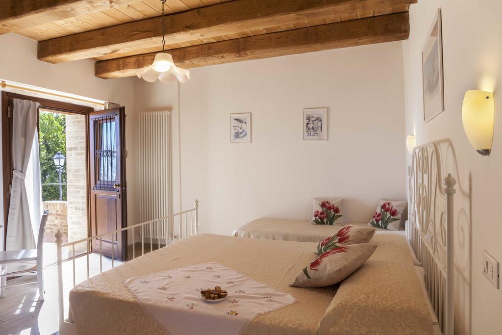 Villa Fiorita Grottammare Bagian luar foto